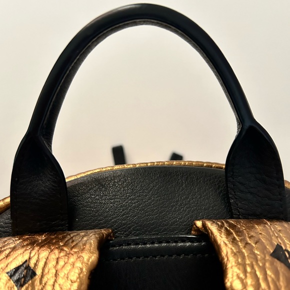 Super Clean MCM Stark Backpack - Picture 4 of 9